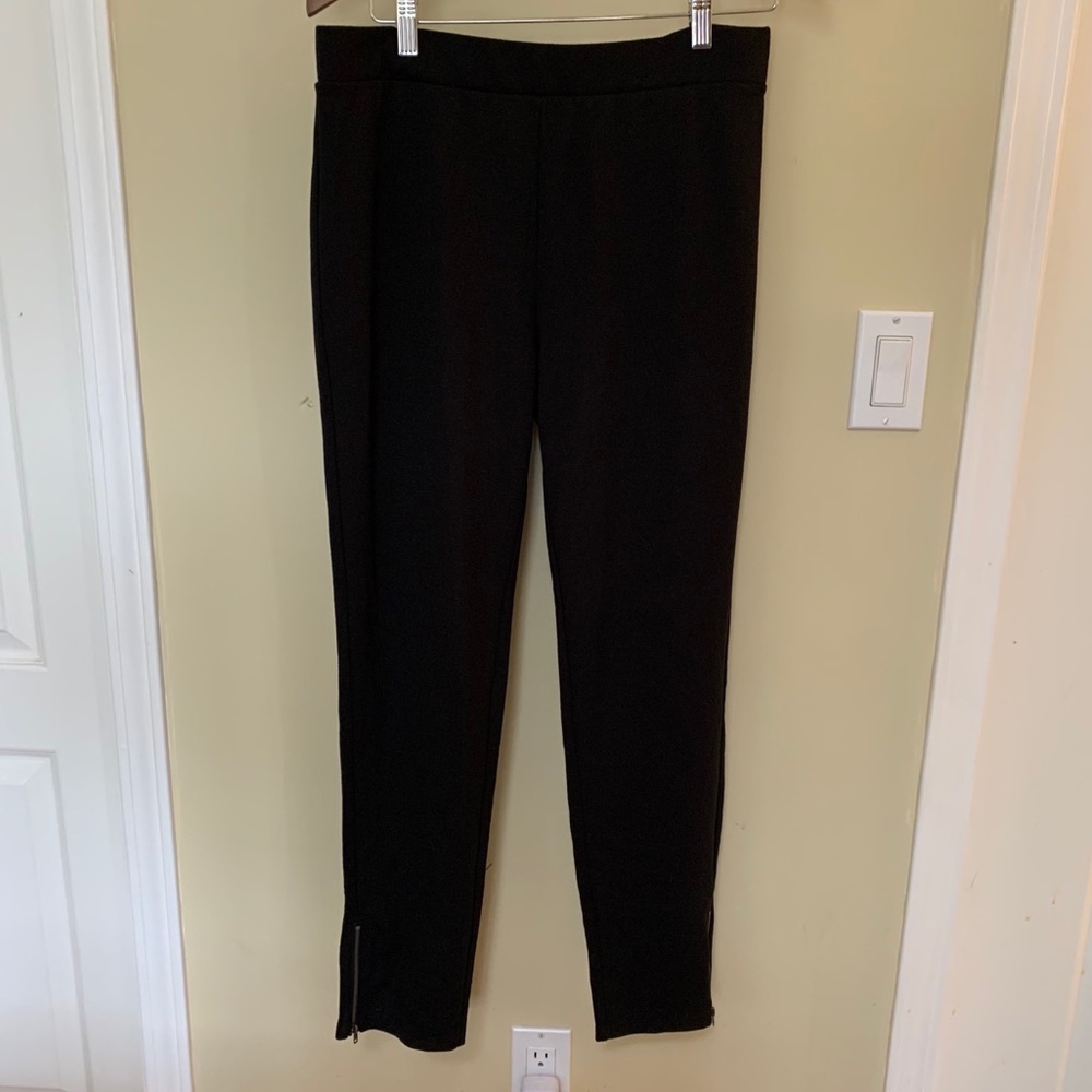 Tahari Knit Pull On Ankle Pants